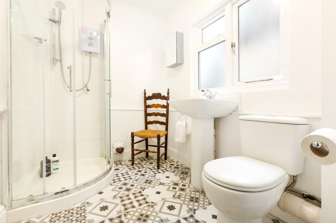 The Wonderland Townhouse - Alice In Wonderland 7Bdr Home Бат Экстерьер фото
