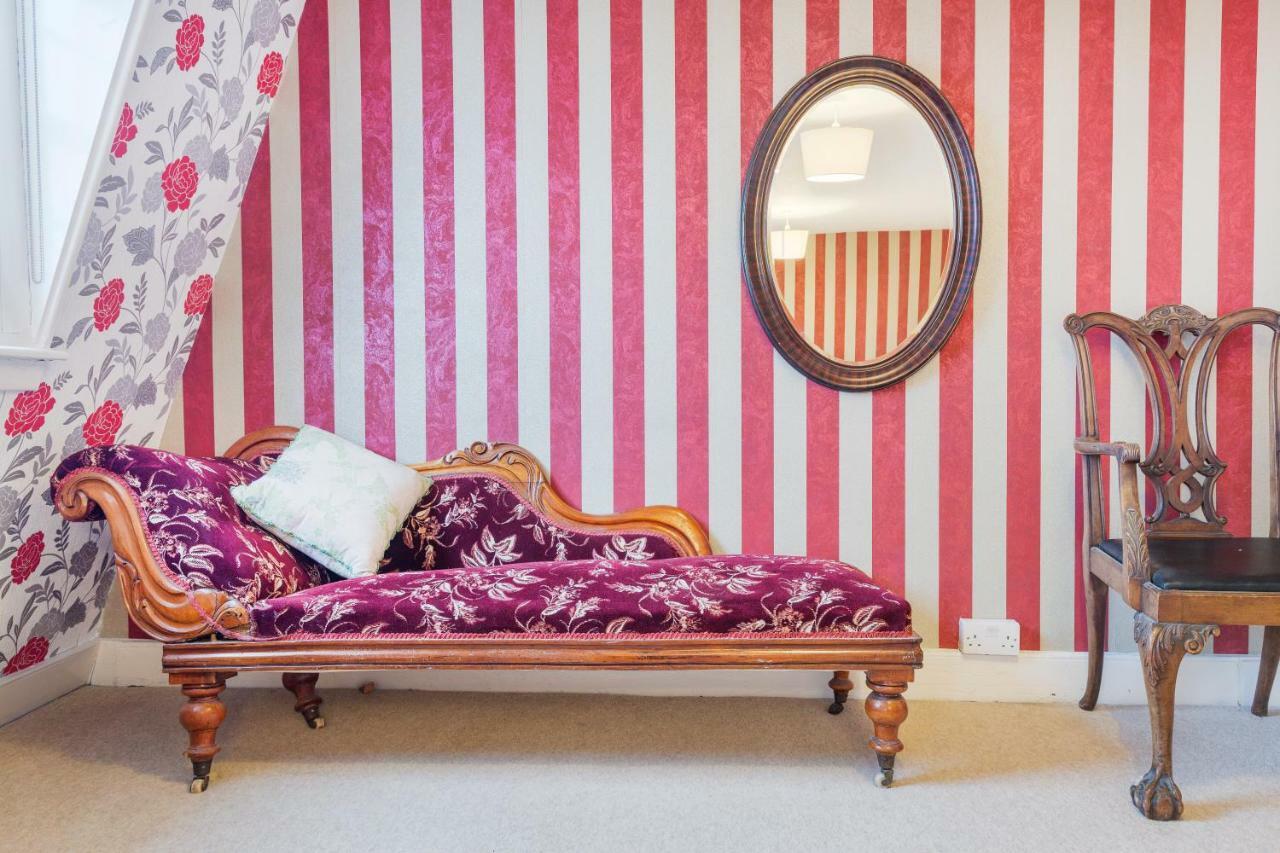 The Wonderland Townhouse - Alice In Wonderland 7Bdr Home Бат Экстерьер фото